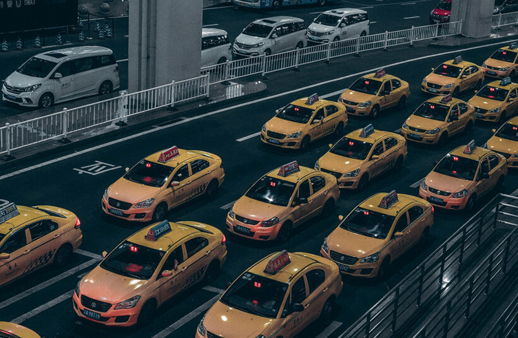 出租車(chē)車(chē)載監(jiān)控方案